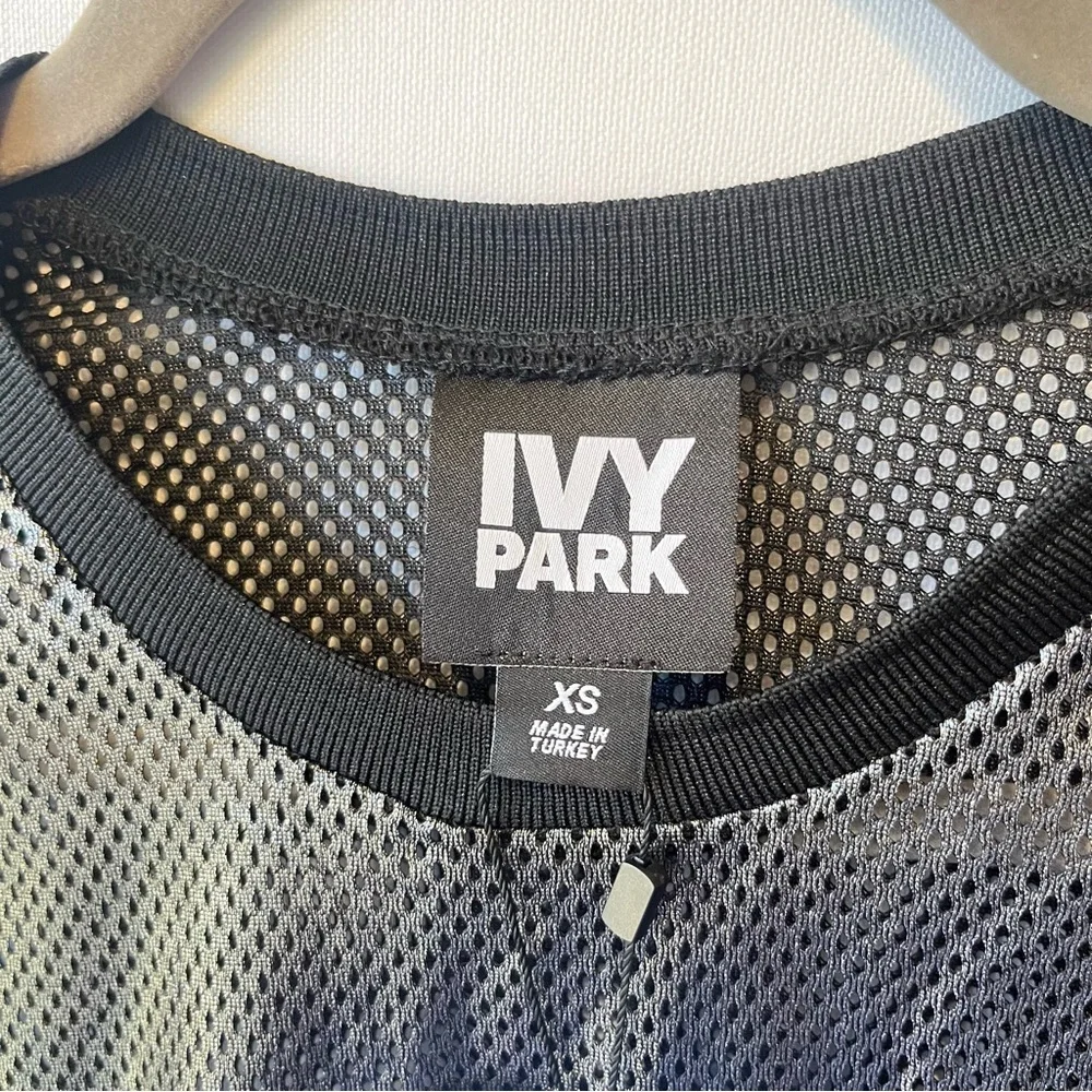 Ivy Park NWT Metallic mesh crop top XS Gunmetal silver black Womens T-shirt NEW - Picture 5 of 7